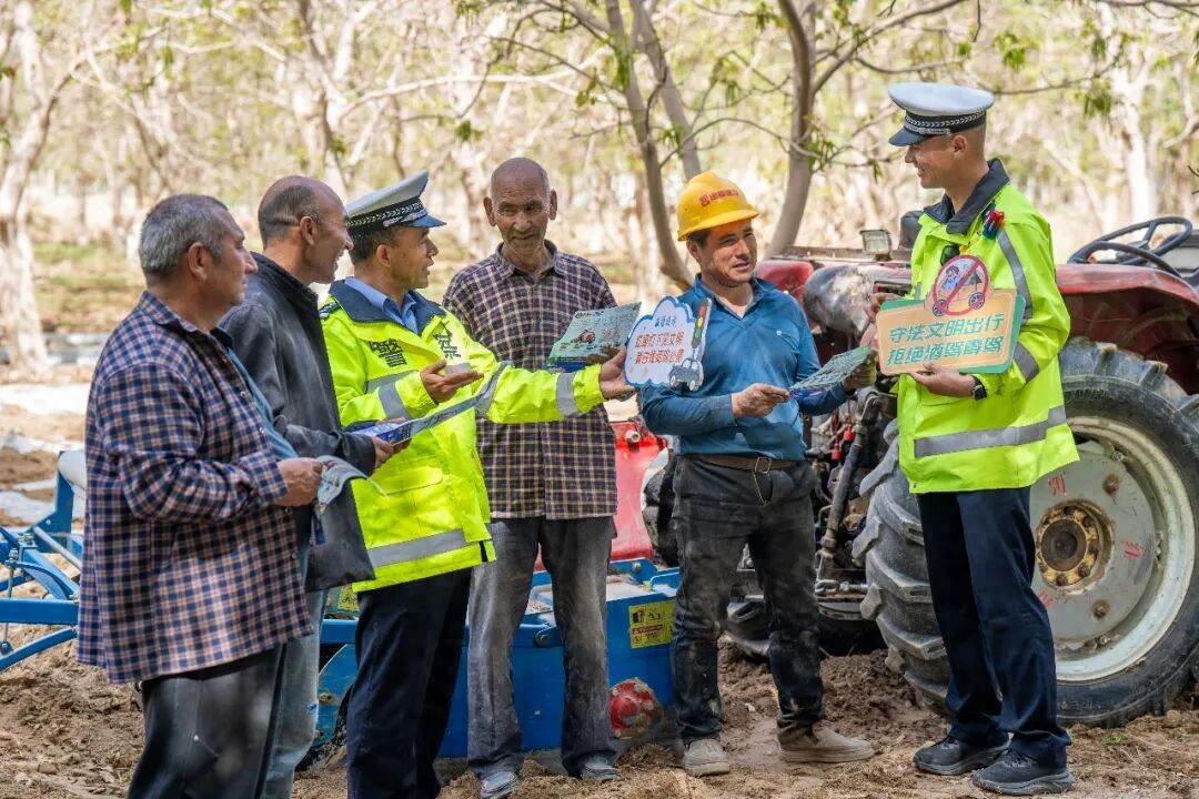 春耕交通安全宣传，针对不同人群讲安全